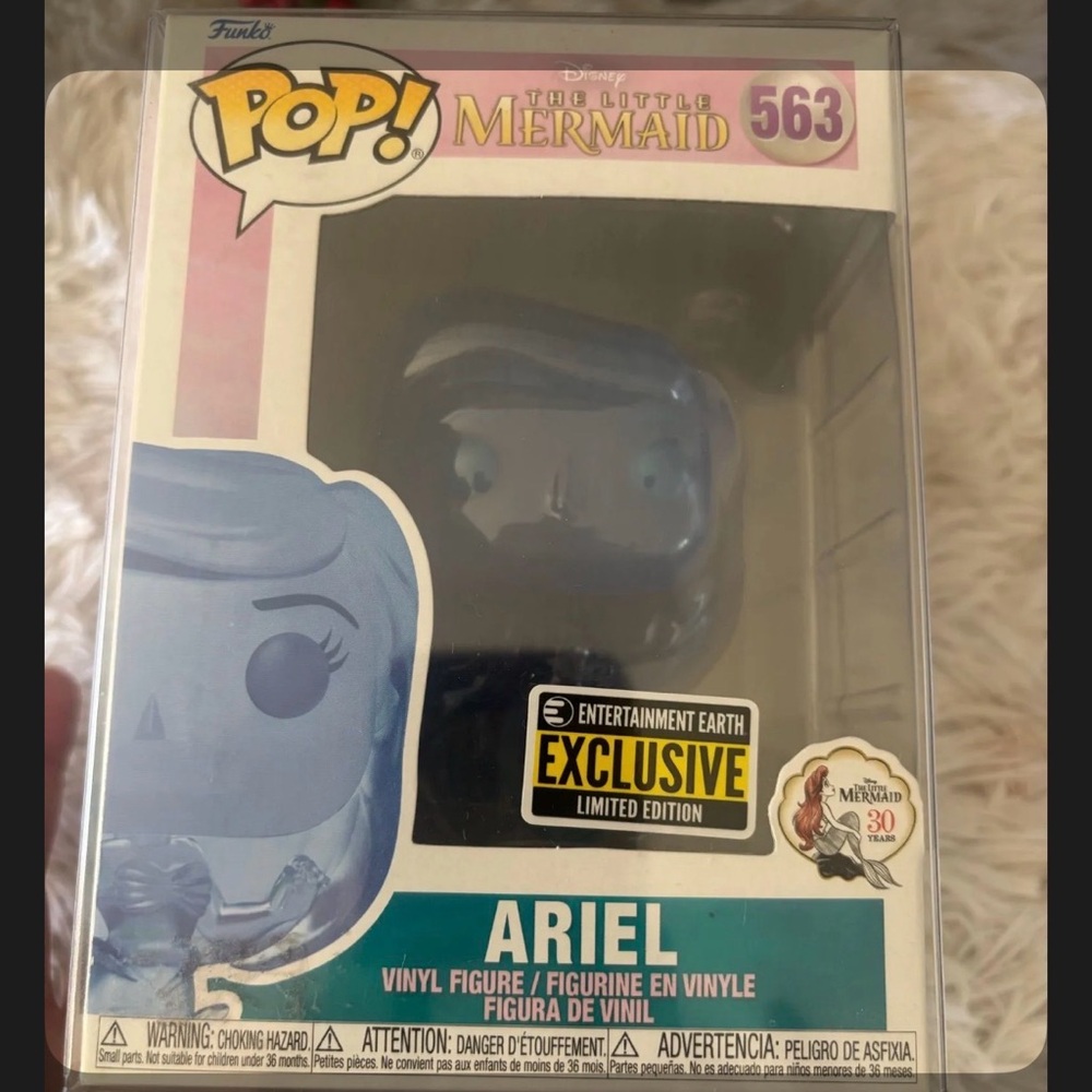 Funko Pop Ariel #563 EE Exclusive Little Mermaid 30th w/ Protector